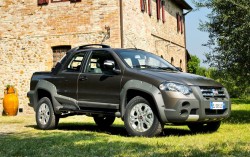 Fiat Strada 2013 Crew Cab