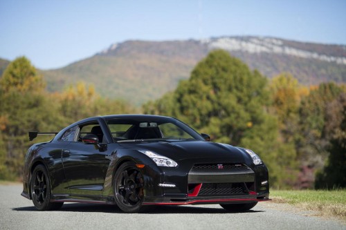 First 2015 Nissan GT-R Nismo