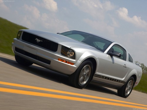 Ford Mustang 2005