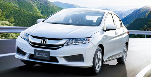 Honda Grace Hybrid