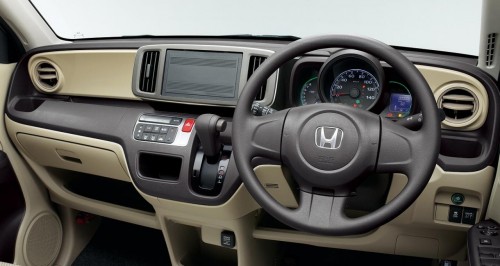 Honda N-One dashboard