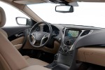 Hyundai-Azera_2012_interior