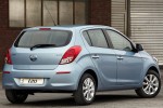 Hyundai-i20_2012-rear