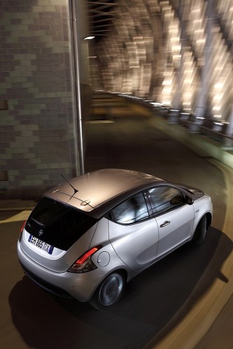 LANCIA Ypsilon 2014