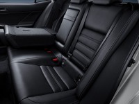 Lexus-IS-350-2014-seats