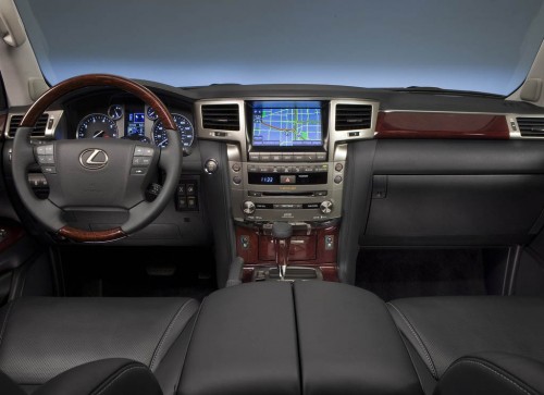 Lexus LX 570 Interior