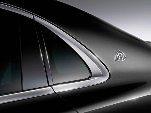 Mercedes-Maybach S600 Badge