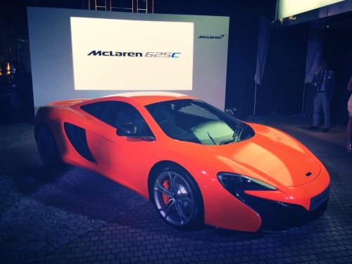 2015 McLaren 625C
