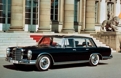 Mercedes-Benz 600