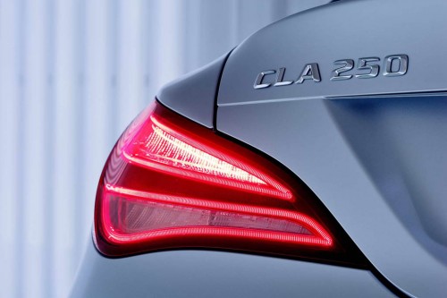 Mercedes-Benz CLA 250 2015