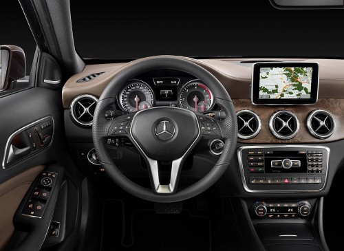 Mercedes-Benz GLA dashboard