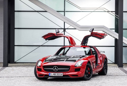 Mercedes-Benz SLS AMG