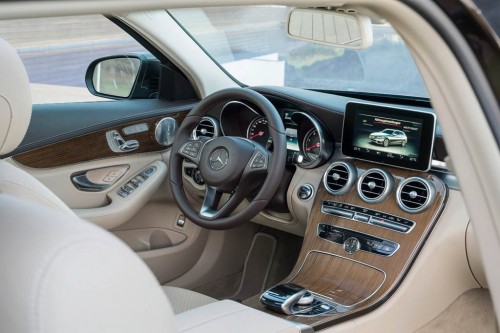 2015 Mercedes-Benz C-Class Estate Interior