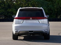 Mitsubishi Outlander PHEV Concept S