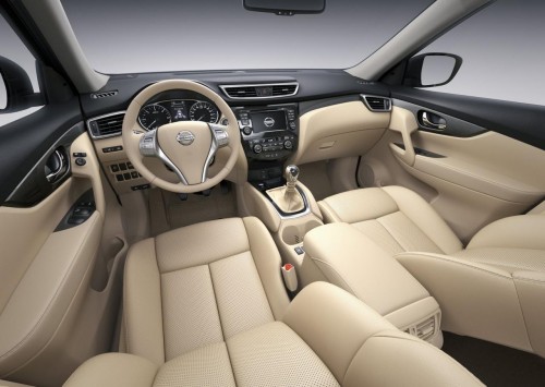 Nissan X-Trail 2014 Interior