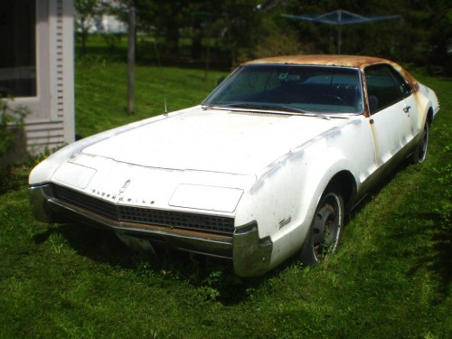 Oldsmobile Toronado