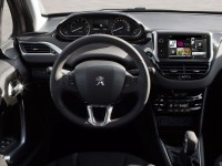 Peugeot 208 interior