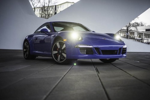 Porsche 911 GTS Club Coupe