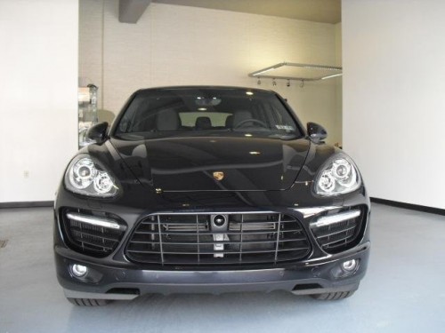 Porsche_Cayenne_Turbo