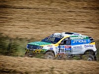 Renault-Duster-Dakar