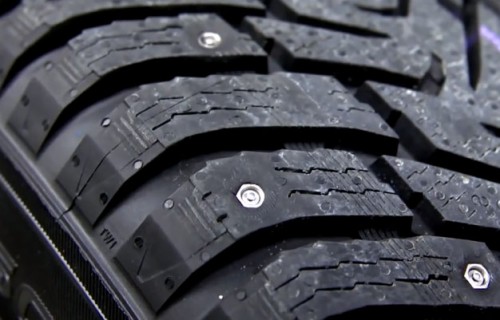 Retractable-Stud Winter Tire Concept