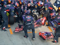 Ricciardo then had to pit for a new front wing