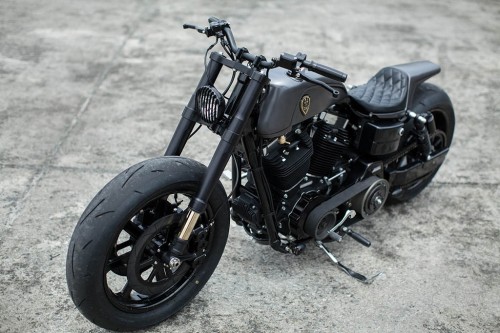 Rough Crafts Harley Dyna Urban Cavalry