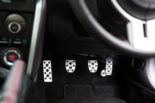 Toyota 86 GT pedals