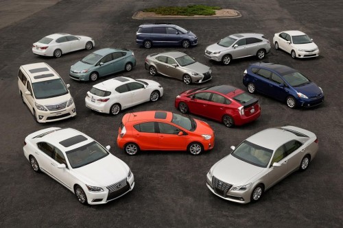 Toyota celebrates hybrid sales