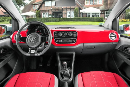 VW Cross Up! 2014 Interior