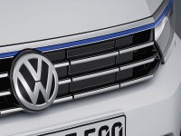Volkswagen Passat GTE (3)