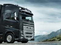 Volvo-FH-Right-Angle-Beauty-Shot