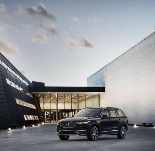 2016 New Volvo XC90