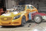 W222 Mercedes-Benz S-Class crash test