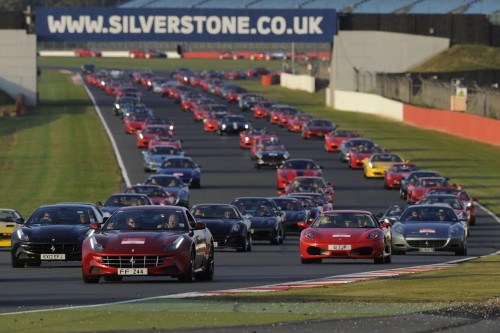 World's largest Ferrari parade held at Silverstone