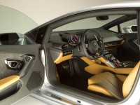 Lamborghini-Huracan-Interior-dashboard