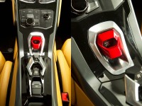 Lamborghini-Huracan-Interior-Steering-Wheel-Controls