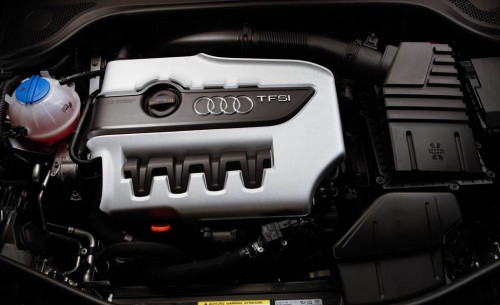 audi-turbocharged-4-cylinder-engine