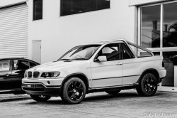 bmw-x5-becomes-ute-in-australia-photo-gallery_5