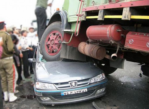 کامیونهای بنز و خانواده پژو از پرحادثه ترین خودروهای کشور