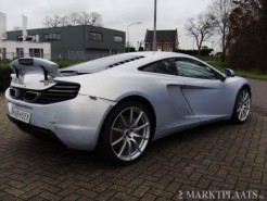 damaged mclaren mp4-12c in the netherlands