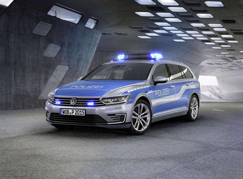 Volkswagen Passat GTE for German police force