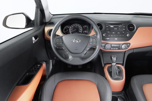 2014 Hyundai i10 Dashboard