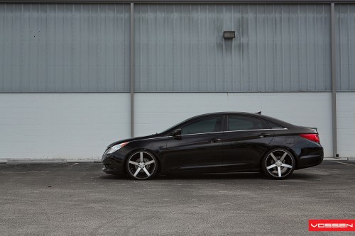 hyundai-sonata-gets-vossen-concave-wheels-photo-gallery_8