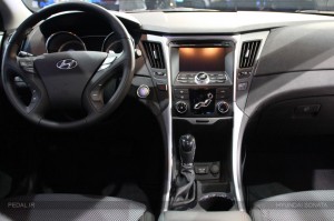 hyundai sonata interior