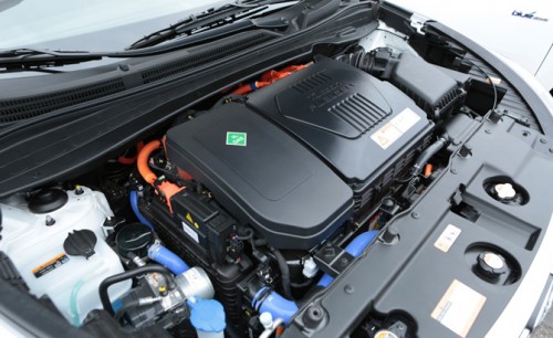 hyundai-tucson-fcv-engine