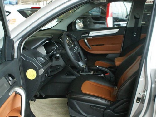 JAC S5 Eagle Interior