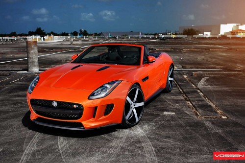 Jaguar F-Type V8 S on Vossen Wheels