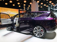 Renault Initiale Paris concept