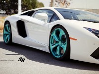lamborghini-aventador-gets-crazy-brilliant-emerald-pur-wheels-photo-gallery-medium_6
